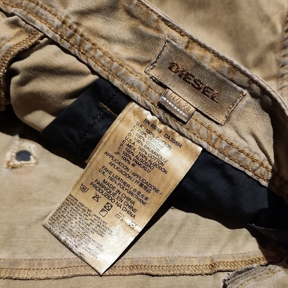 Diesel Men's Slim Fit Button Fly Jeans - Classic Brown - Picture 3 of 9